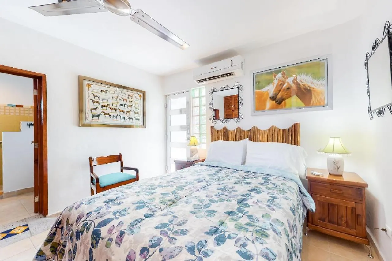 Villa Urbaneden 'Another Day In Paradise' Playa del Carmen