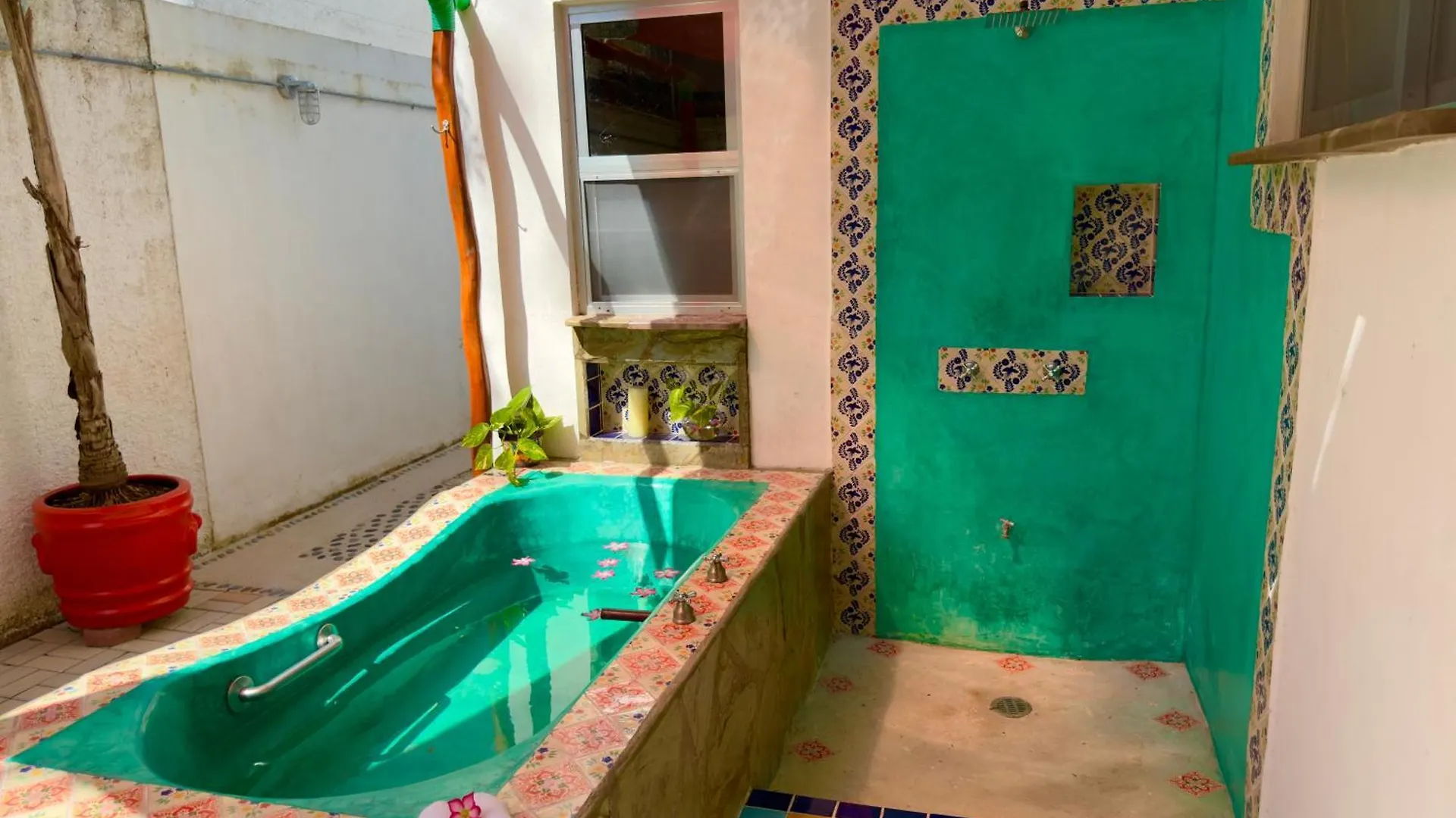 Urbaneden 'Another Day In Paradise' Playa del Carmen Villa
